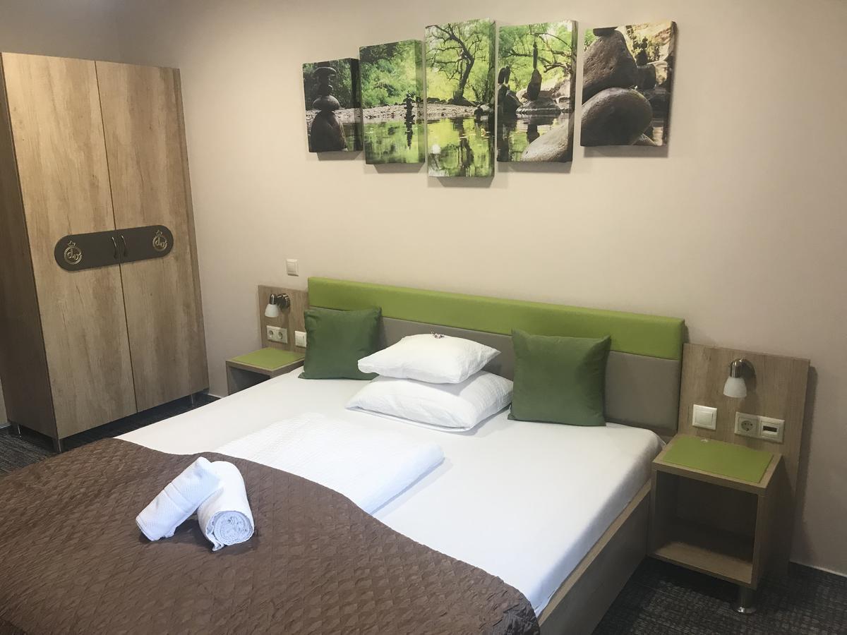 Hotel Dolce Vita Balatonkenese Bagian luar foto